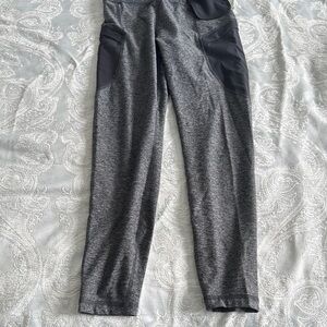 Women Gray Athletic Leggings with Black Accents